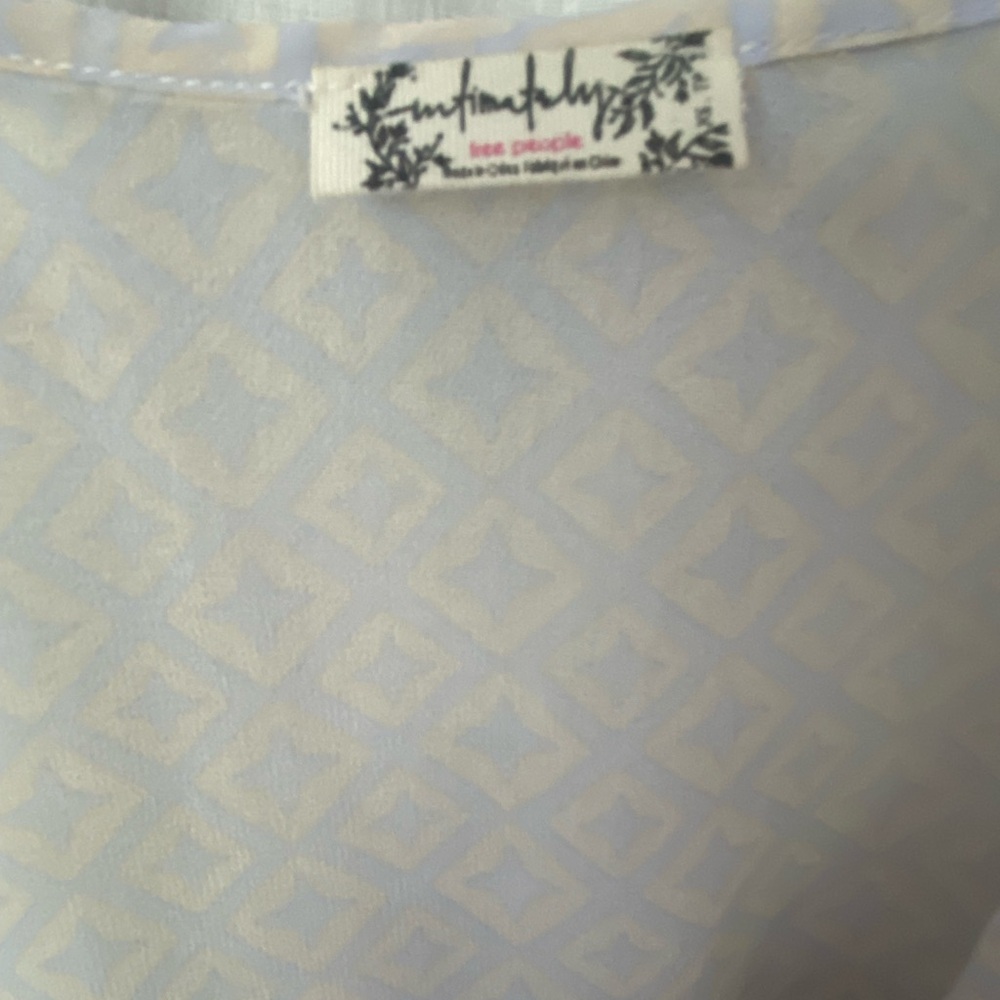 Free People Boho Periwinkle Blouse Size Woman’s XS (Runs Large) - Picture 3 of 7